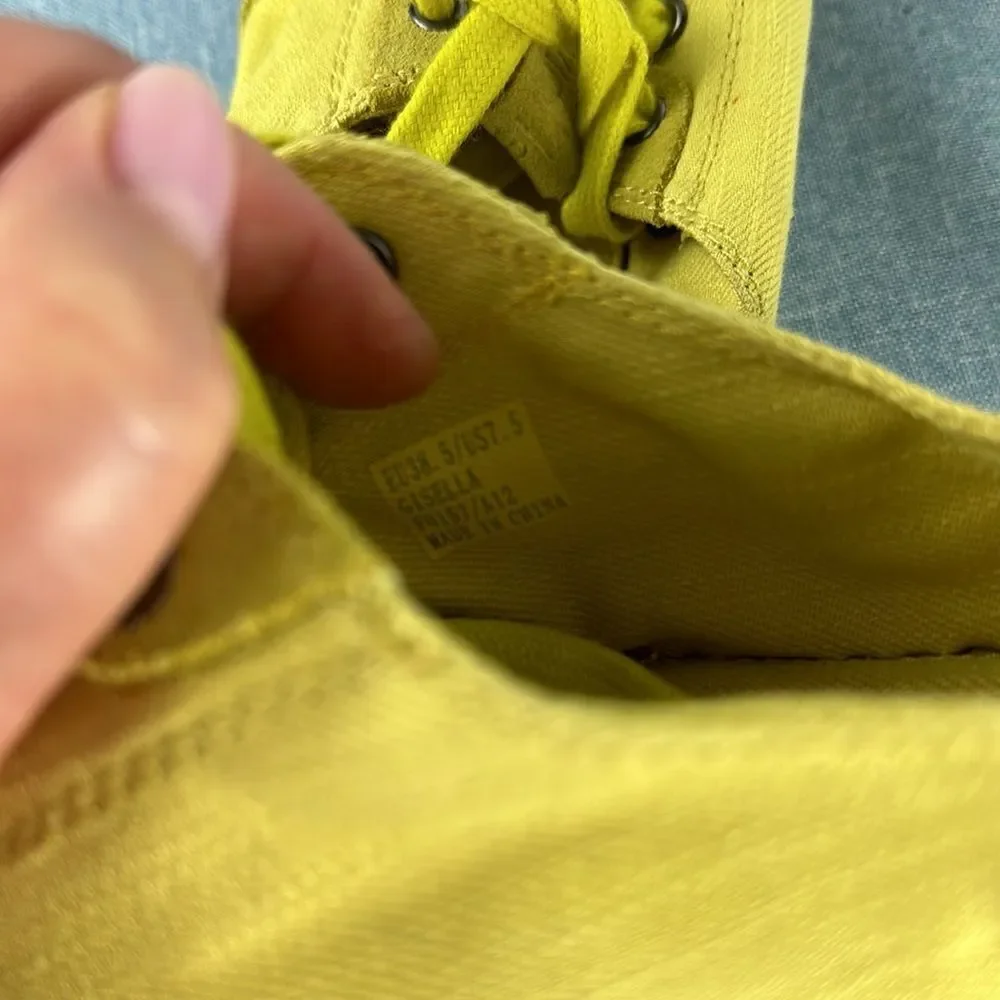 Calvin Klein Jeans Gisella Lemon Yellow Canvas Lace Up Sneakers Shoes 7.5